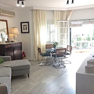 https://frente-al-mar-benalmadena.1costadelsol.com